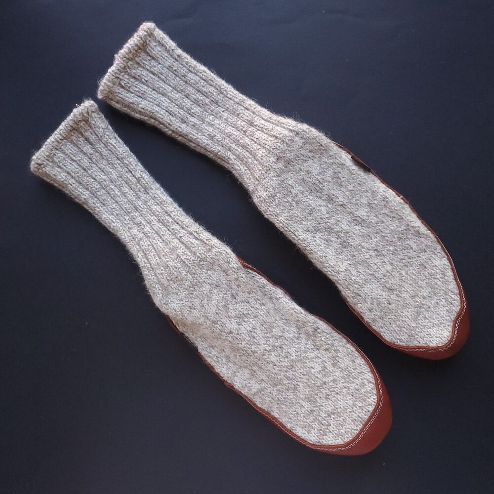 Acorn Wool Knit Boot Slipper Socks Women 7.5-8.5 Men 6-7 Gray Suede Sole